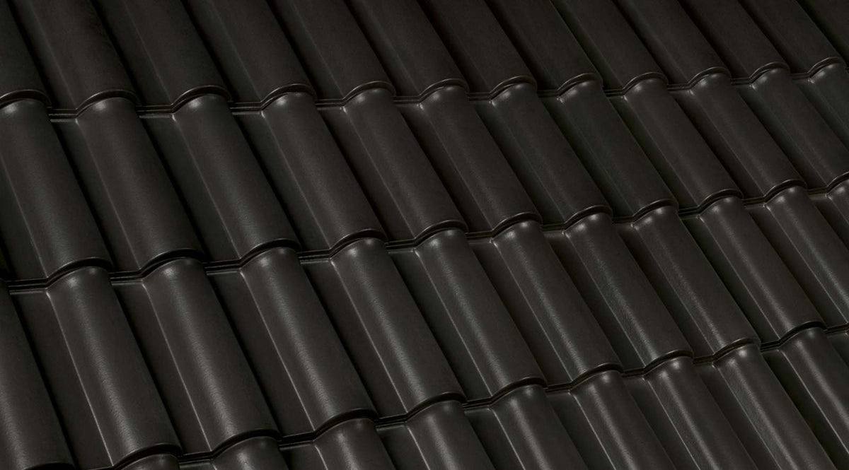Coelho da Silva Tecno Titanium roof tile
