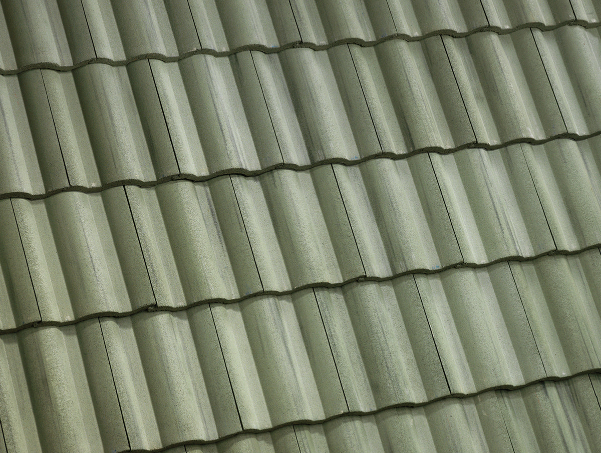 Eagle Malibu Moss Creek roof tile